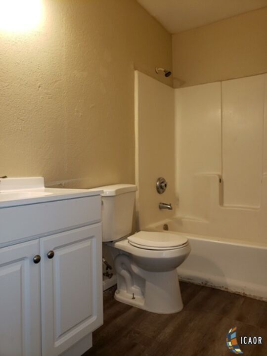 590 El Centro Ave, El Centro, CA 92243 Room for Rent in El Centro, CA