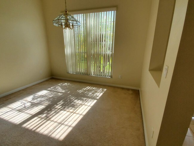 Building Photo - 3 Bedroom SFH in Brighton Lakes