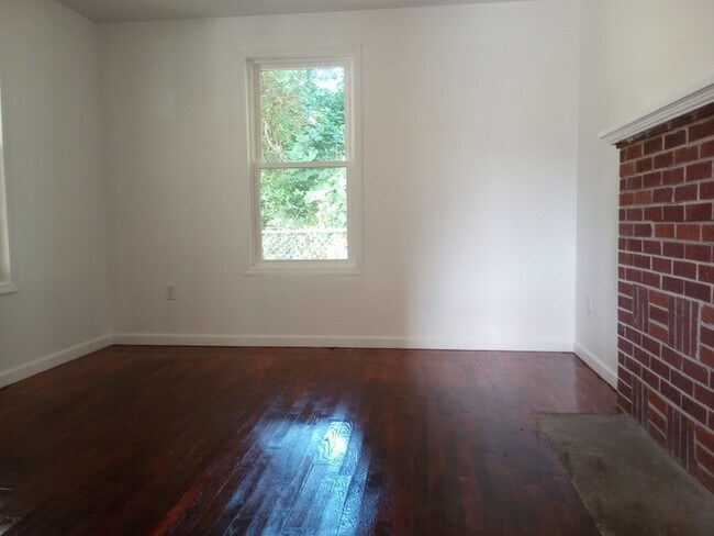 Foto del edificio - 2 Bedroom 2 Bathroom House