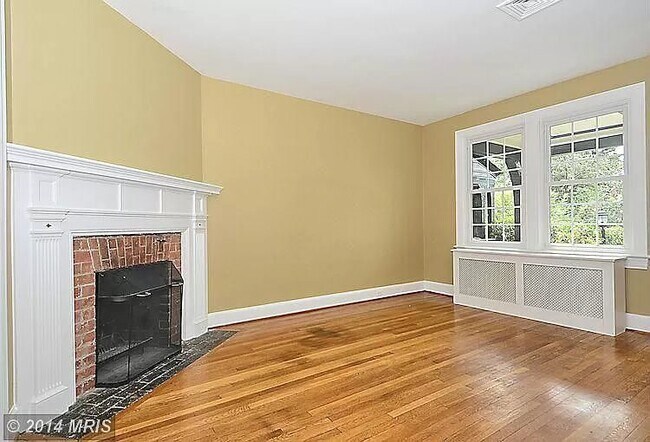 Foto del edificio - 3805 T St NW