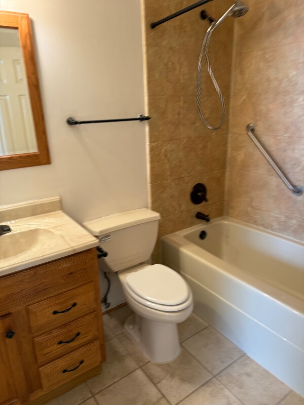 Foto del edificio - 6849 Mountain Lake Pl