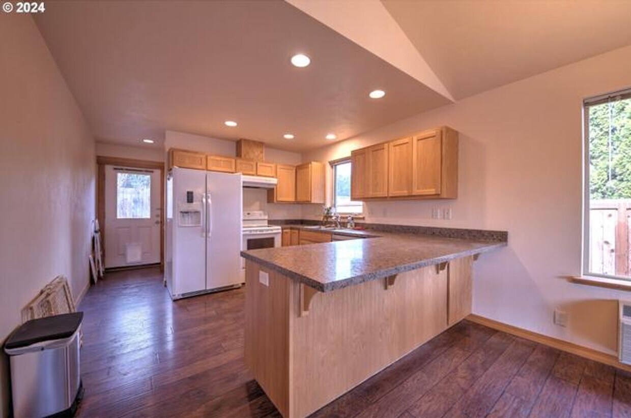 Building Photo - 1410/1412 S 57th Street