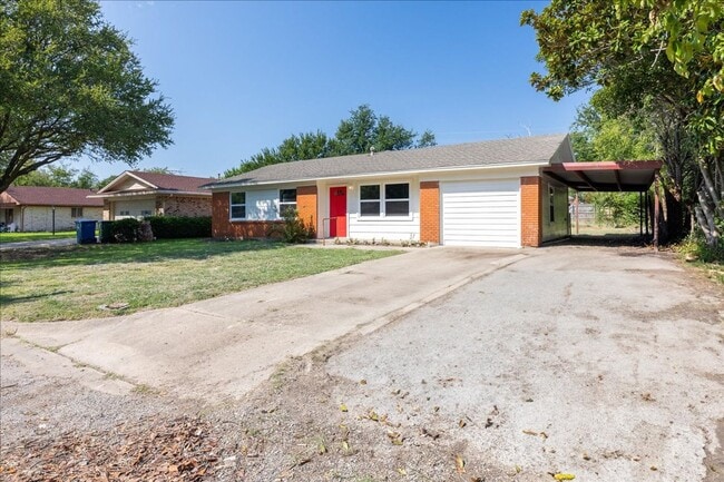 Foto del edificio - 103 Hillcrest Dr