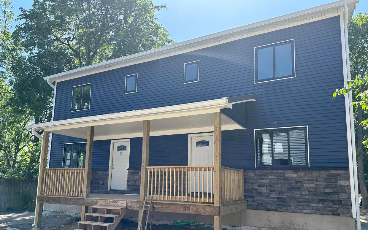 906 Lincoln Ave, Ann Arbor, MI 48104 Townhome Rentals in Ann Arbor MI