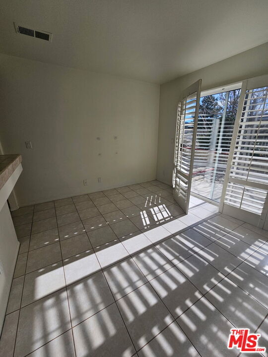 Foto del edificio - 25232 Carson Way