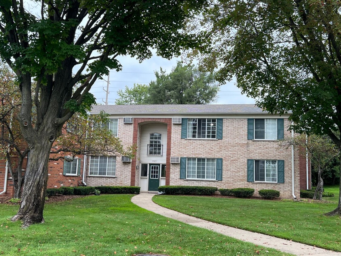 Foto principal - Downtown Rochester Condo- Heat and Water I...
