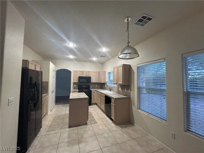 Foto del edificio - 3104 Twilight Crest Ave