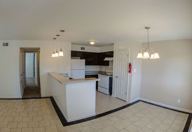 Building Photo - 10102 Bonann Dr