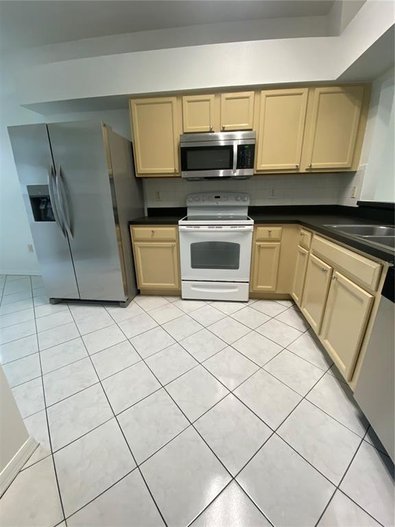 Foto del edificio - 1626 Prowmore Dr