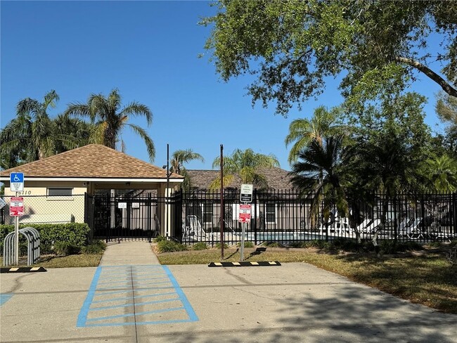 Foto del edificio - 3709 62nd Ave E