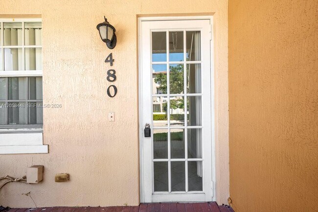 Foto del edificio - 480 SW 147th Ave
