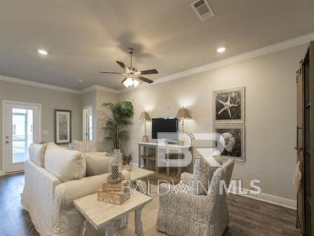 Building Photo - 10533 Ruffian Rte