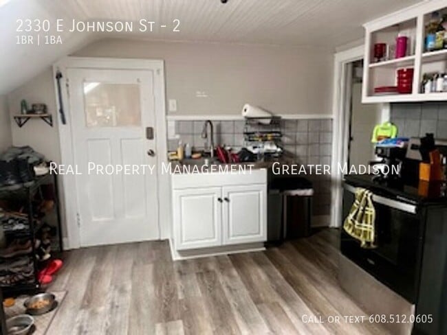 Foto del edificio - 2330 E Johnson St