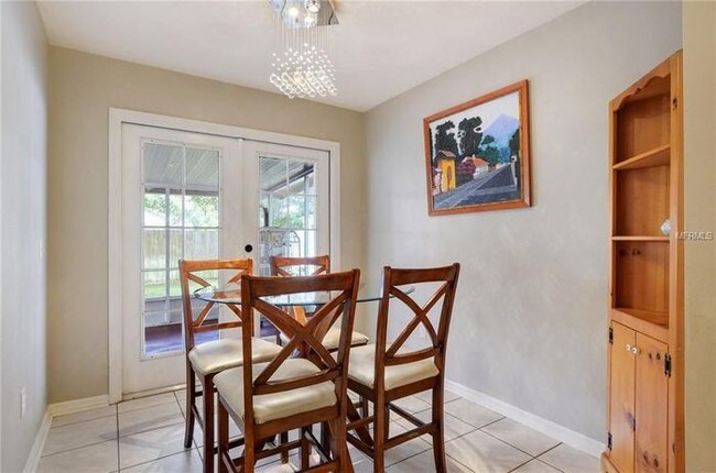Building Photo - 5814 Meadowpark Pl, Lithia, FL 33547
