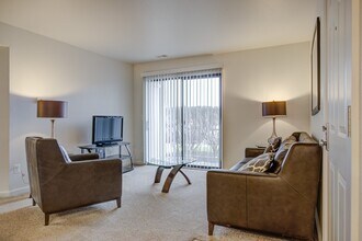 Oak Hill Apartments photo'