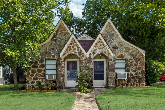 Front View 2 - 2518 Yucca Ave