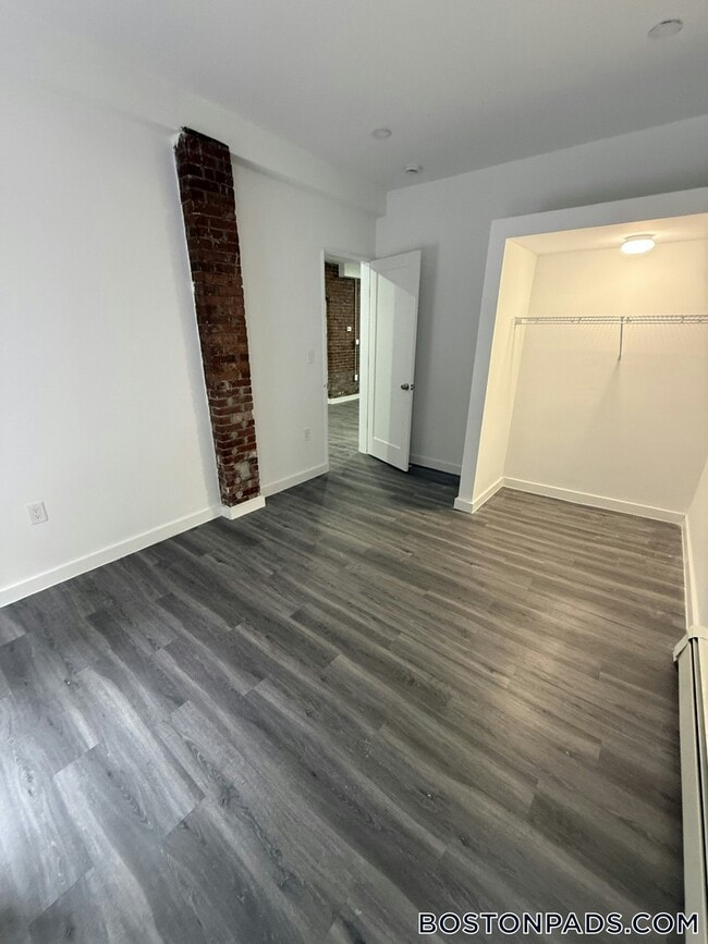 Building Photo - 21 Cortes St