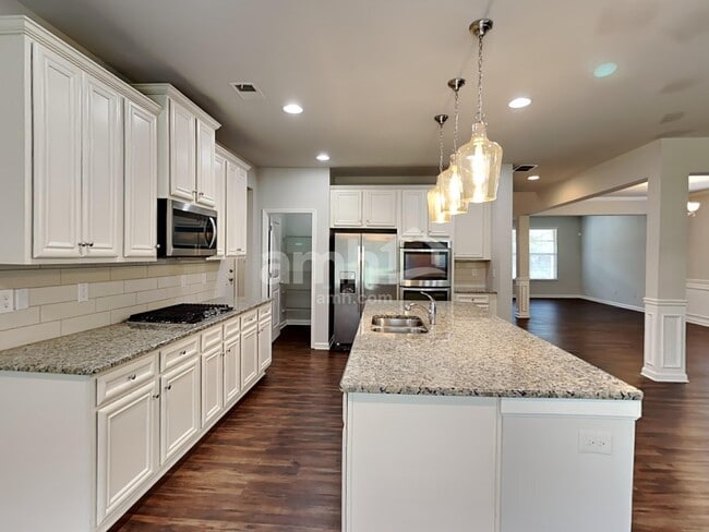 Building Photo - 3876 Woodoats Cir