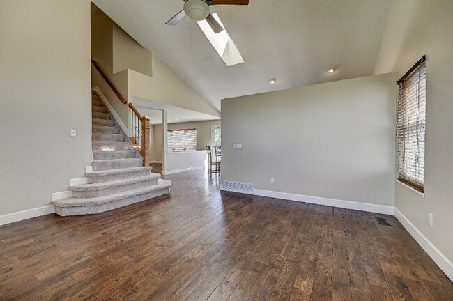 Building Photo - 15443 Jessie Dr