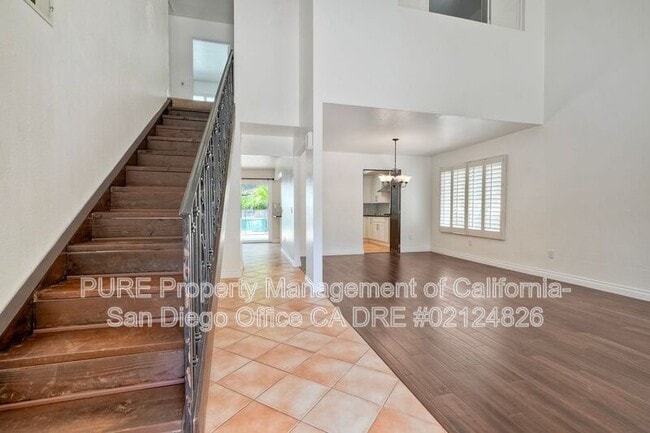 Foto del edificio - 461 Ridgeview Ct