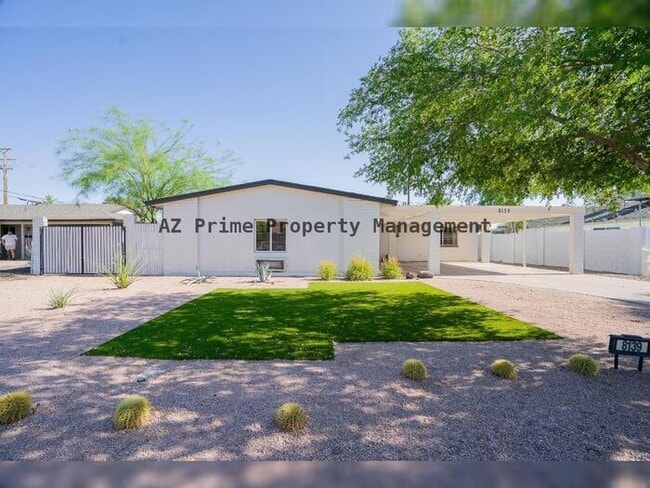 Foto del edificio - 8139 E Osborn Rd