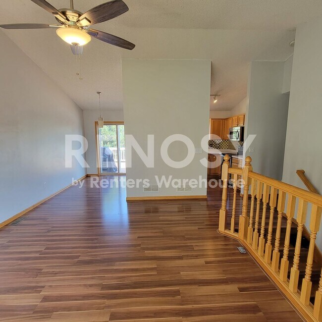 Building Photo - 1505 Harvest Ln