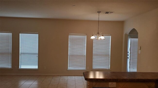 Building Photo - 6048 Pisa Ln