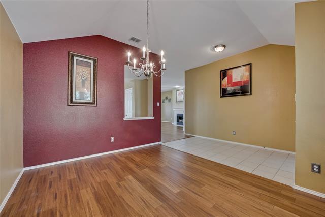 Foto del edificio - 315 Red Oak Ct