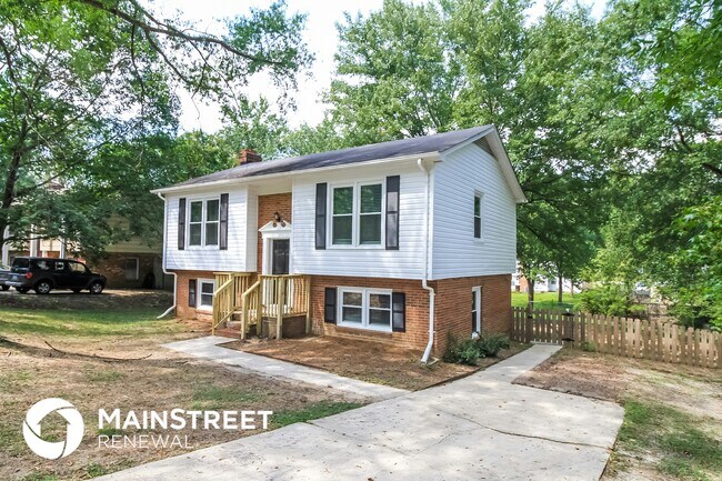 Foto del edificio - 4708 Wakewood Dr