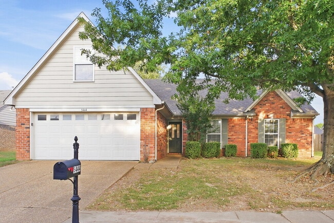 Building Photo - 5444 Milton Ridge Dr