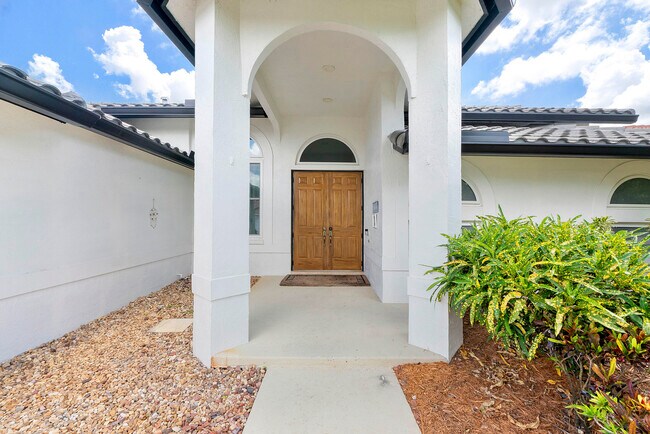 Foto del edificio - 5431 NW 109th Ln