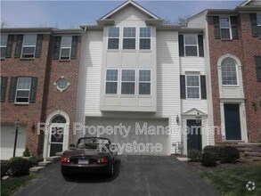 Building Photo - 261 Corey Dr