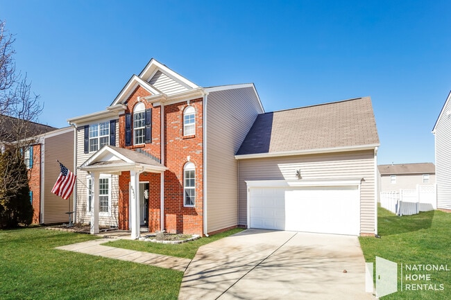 Building Photo - 8351 Rolling Meadows Ln