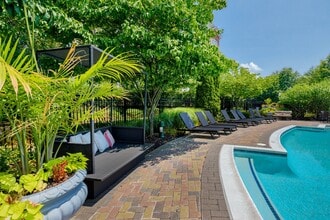Building Photo - Park Place at Van Dorn