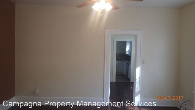 Foto del edificio - 1 br, 1 bath House - 5923 Worth St