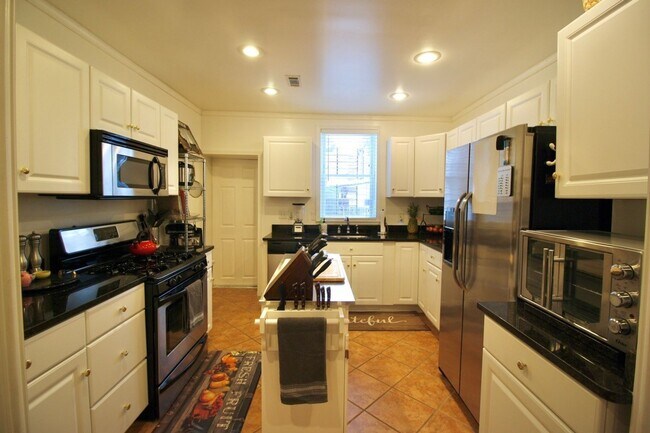 Foto del edificio - Gorgeous 2bedroom Pigtown Home - Private P...