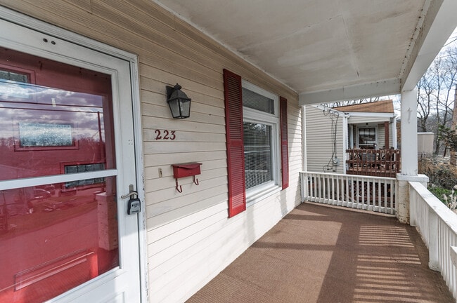 Photo - 223 E Pennview Ave House