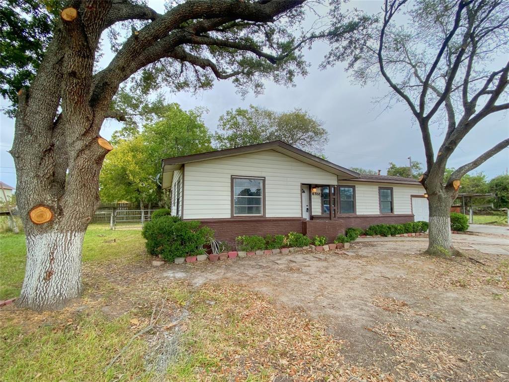 6722 State St, Hitchcock, TX 77563 House Rental in Hitchcock, TX