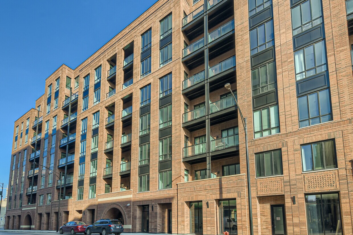 313 S Racine Ave Unit 4B, Chicago, IL 60607 Condo for Rent in Chicago