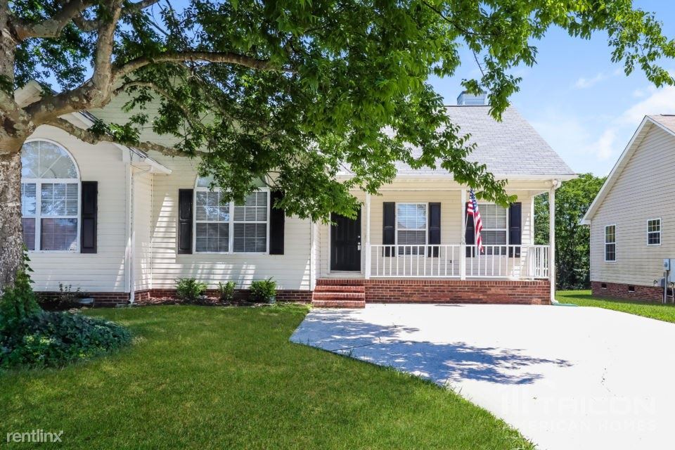 Primary Photo - 1081 Braxton Dr