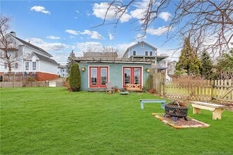 Building Photo - 624 Quinnipiac Ave