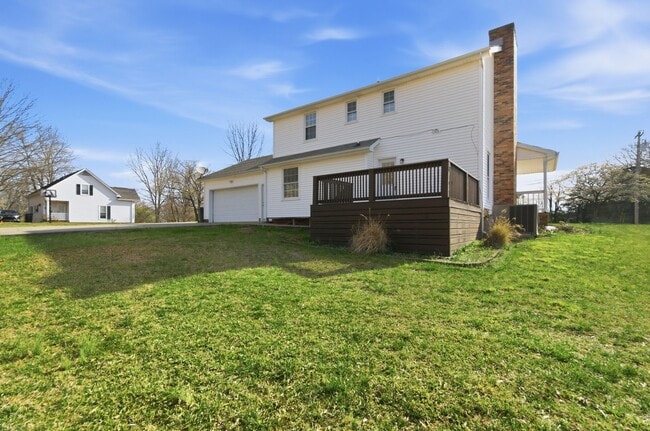 Foto del edificio - 212 Old Columbia Rd