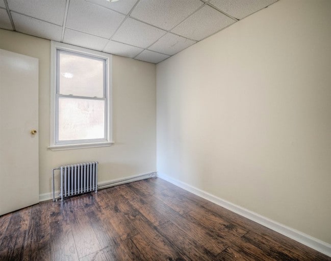 Building Photo - 230 Montgomery St