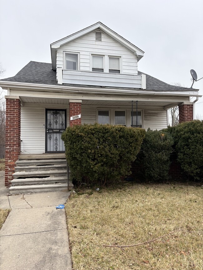 Building Photo - 5902 Wayburn St