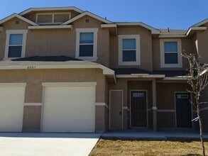 Building Photo - 6007 Karly Way