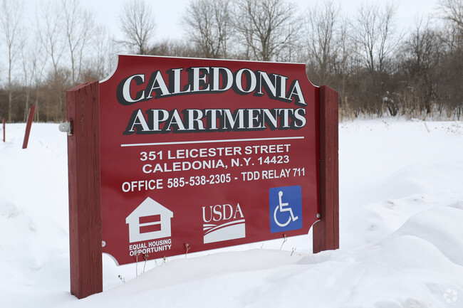 Building Photo - Caledonia Apartments