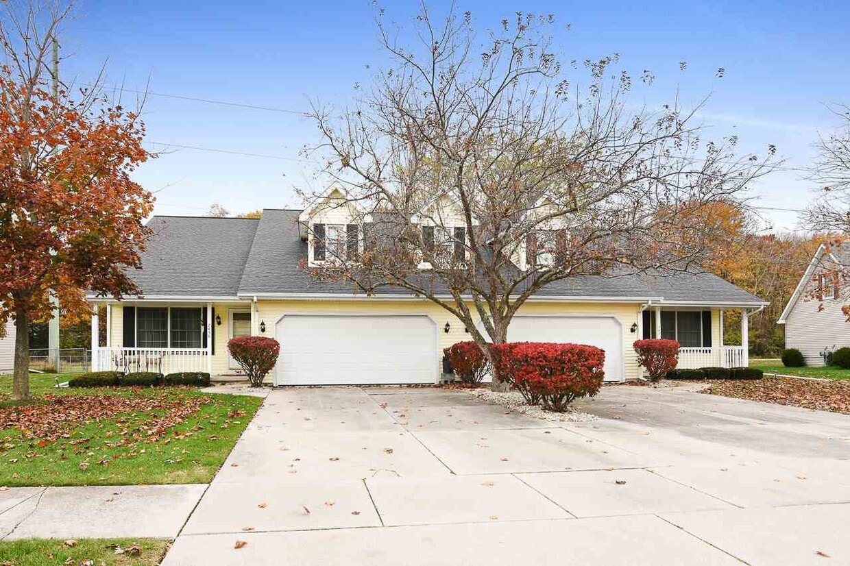 745 Plainfield Court, Saginaw, MI 48609 Townhome Rentals in Saginaw