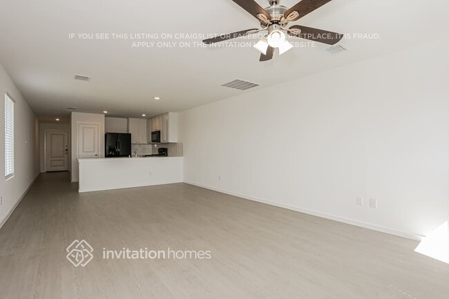Building Photo - 947 Carrick Dr