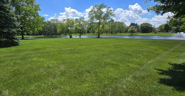Foto del edificio - 9628 Summerlakes Dr