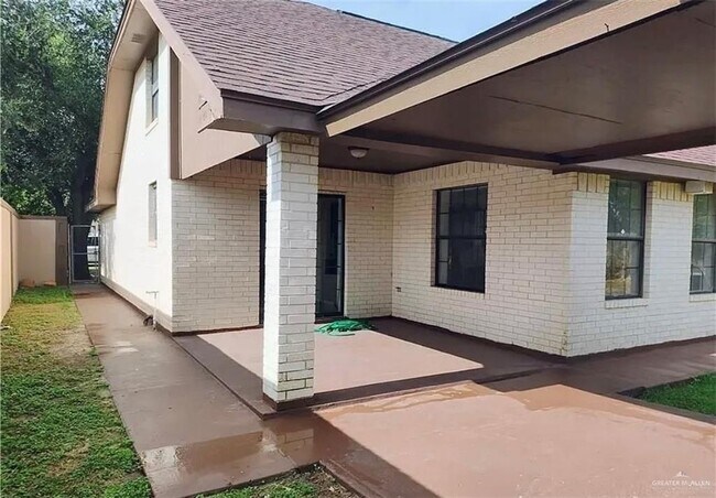 Foto del edificio - 7817 Western View Dr